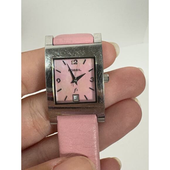 Fossil F2 Women's Watch ES-9757 Stainless Steel Watch Pink MOP Dial Leather Band - Picture 2 of 5